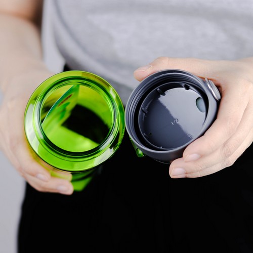 Super Lock กระบอกน้ำพลาสติก ความจุ 800 มล. ปราศจากสารก่อมะเร็ง (BPA Free) สีเขียว รุ่น 5296