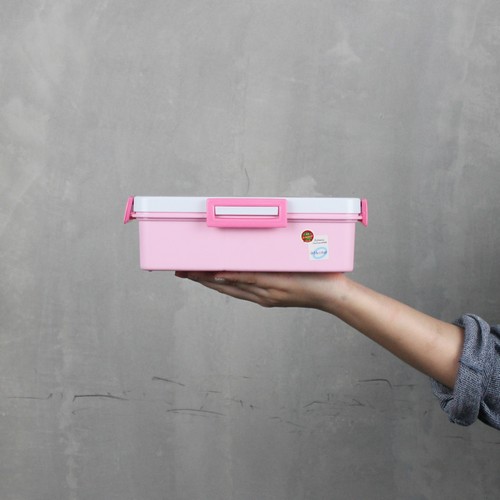9197 KT gSuper Lock กล่องอาหาร พร้อมช้อนส้อมและตะเกียบ ลายลิขสิทธิ์แท้ Hello Kitty สีชมพู แพ็ค 2 ชิ้น ปราศจากสารก่อมะเร็ง (BPA Free) รุ่น 9197-X02 Super Lock กล่องอาหาร พร้อมช้อนส้อมและตะเกียบ ลายลิขสิทธิ์แท้ Hello Kitty สีชมพู แพ็ค 2 ชิ้น ปราศจากสารก่อมะเร็ง (BPA Free) รุ่น 9197-X02